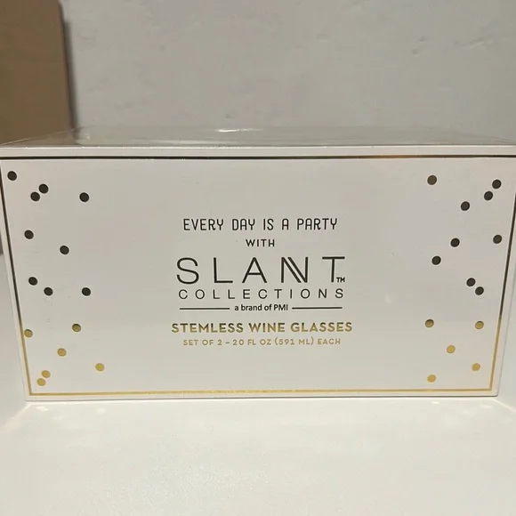 Mr. and Mrs. Gold Stemless Wind Glass Set - Picture 2 of 5